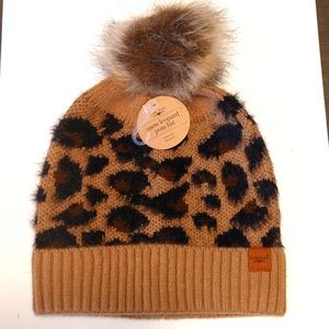Britt's knits snow leopard Pom hat